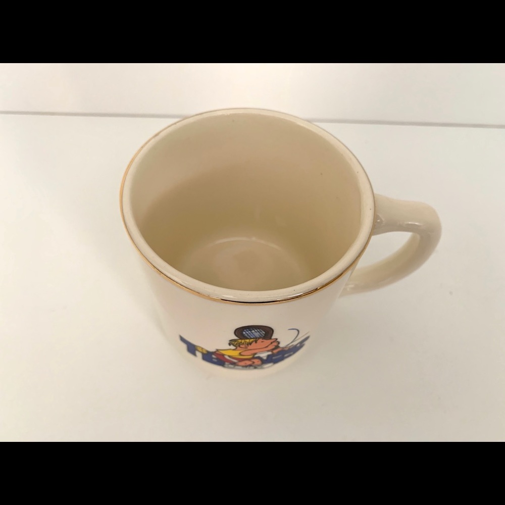 Vintage Tennis Player Coffee Cup Mug - Picture 3 of 3